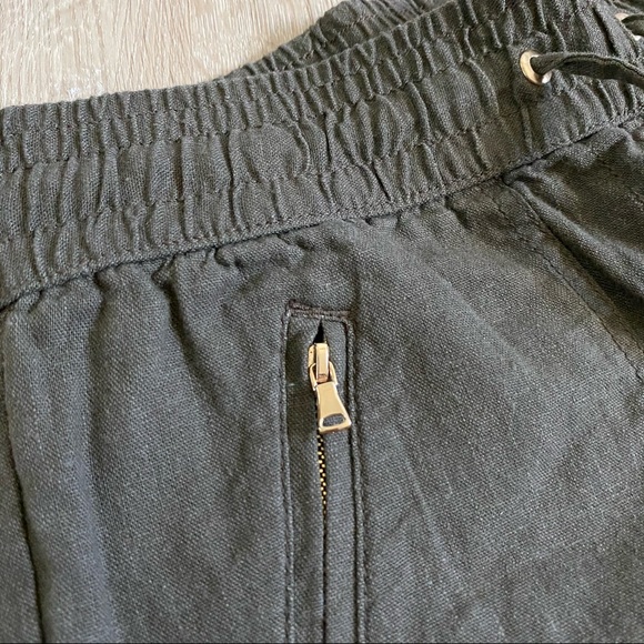 Dynamite Shorts - Picture 3 of 5